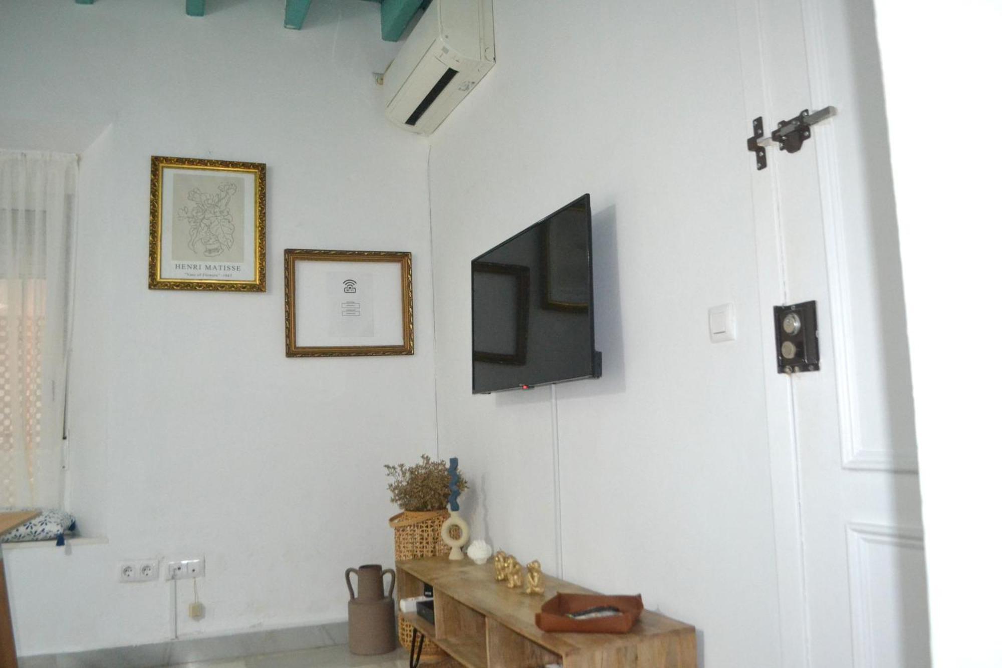 Apartamento En Casco Antiguo - Plaza De La Gavidia Seville Exterior photo